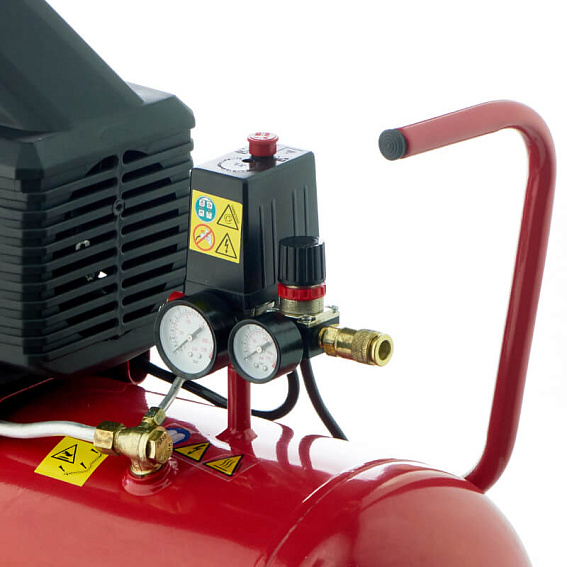 Коаксиальный поршневой компрессор FINI AMICO 50/2400 Коаксиальный поршневой компрессор FINI AMICO 50/2400