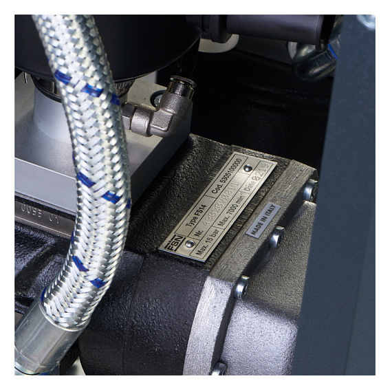 Винтовой компрессор на ресивере с осушителем FINI MICRO SE 4.0-10-200-ES Винтовой компрессор на ресивере с осушителем FINI MICRO SE 4.0-10-200-ES