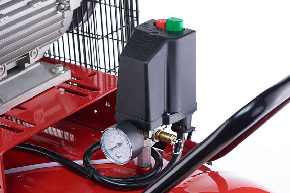 Поршневой компрессор с ременным приводом FINI BK-119-270-7.5 Поршневой компрессор с ременным приводом FINI BK-119-270-7.5