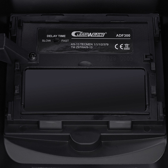 Сварочная маска с автоматическим светофильтром Tecmen ADF 300 TM1 Сварочная маска с автоматическим светофильтром Tecmen ADF 300 TM1