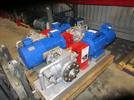 Насос шестеренчатый Fraccarolo - FA/7 - 3/1500 300C° (FAM/7) Насос шестеренчатый Fraccarolo - FA/7 - 3/1500 300C° (FAM/7)