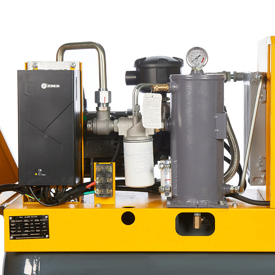 Винтовой компрессор ET JUKE 4-10 Винтовой компрессор ET JUKE 4-10