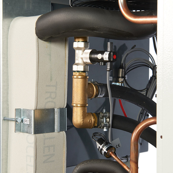 Промышленный чиллер ATS CGW 116 Промышленный чиллер ATS CGW 116