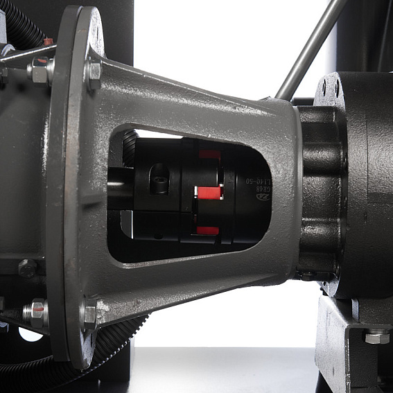 Мощность двигателя, кВт;Давление, атм;Объем ресивера, литров;Производительность, л/мин;Наличие осушителя;Тип привода;Наличие частотного преобразователя;Применение;Напряжение питания, В;Габариты (ДхШхВ), мм;Гарантия, месяцев;Масляный/Безмасляный;Страна производства;Наличие ресивера;Серия Винтовой компрессор ET-Compressors SL 45-10 VS PM (IP55) с частотным регулированием производительности и двигателем на постоянных магнитах