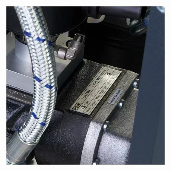 Винтовой компрессор на ресивере FINI MICRO SE 3.0-10-200 Винтовой компрессор на ресивере FINI MICRO SE 3.0-10-200