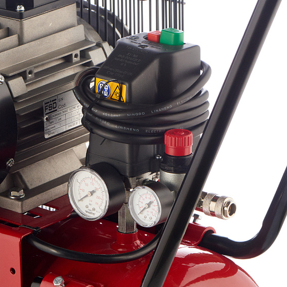 Поршневой компрессор с ременным приводом FINI MK 103-50-3 Поршневой компрессор с ременным приводом FINI MK 103-50-3