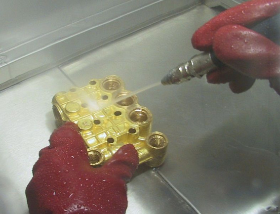 Моечная машина для деталей TEKNOX SME LAVAPEN 4/60 Моечная машина для деталей TEKNOX SME LAVAPEN 4/60