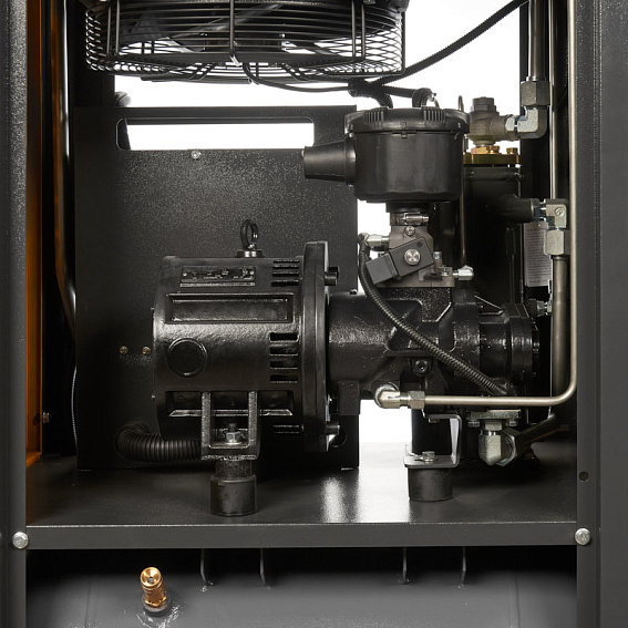 Винтовой компрессор ET SL 7,5-13 D VS PM (IP23) V Винтовой компрессор ET-Compressors SL 7,5-13 D VS PM (IP23) без муфты с частотным регулированием производительности и двигателем на постоянных магнитах вертикальное исполнение на ресивере 130 л