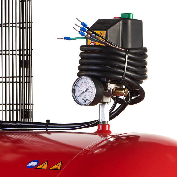 Поршневой компрессор с ременным приводом FINI BK-120-500F-10 Поршневой компрессор с ременным приводом FINI BK-120-500F-10