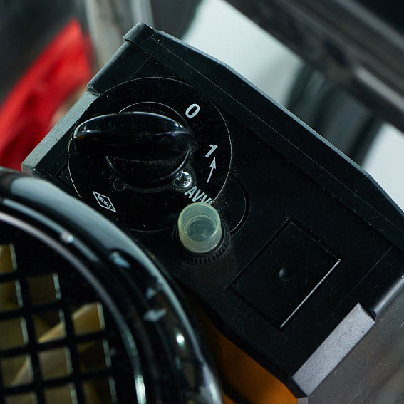 Окрасочный аппарат безвоздушного распыления TAIVER GOLD 6500 Окрасочный аппарат безвоздушного распыления TAIVER GOLD 6500